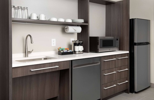 Northfield Hotel | Home2 Suites by Hilton Denver Central Park