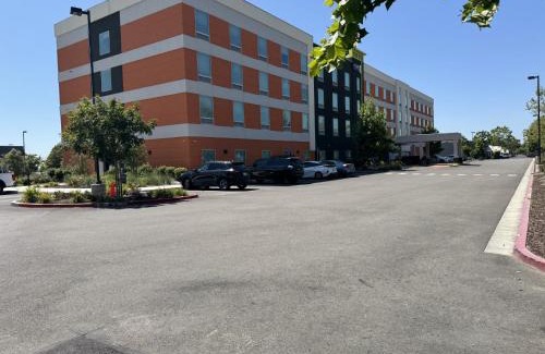 Hayward Hotel | Home2 Suites By Hilton Hayward