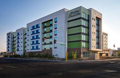Las Vegas Hotel | Home2 Suites by Hilton Las Vegas Convention Center - No Resort Fee