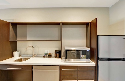 Enterprise Hotel | Home2 Suites by Hilton Las Vegas Strip South