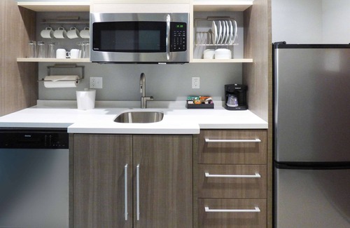 Northwest Pensacola Hotel | Home2 Suites by Hilton Pensacola I 10 Pine Forest Road