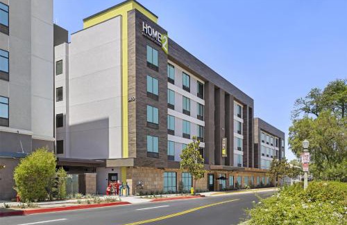Downtown Riverside Hotel | Home2 Suites By Hilton Riverside Downtown