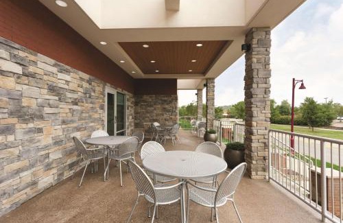 Cranberry Township Hotel | Home2Suites Pittsburgh Cranberry
