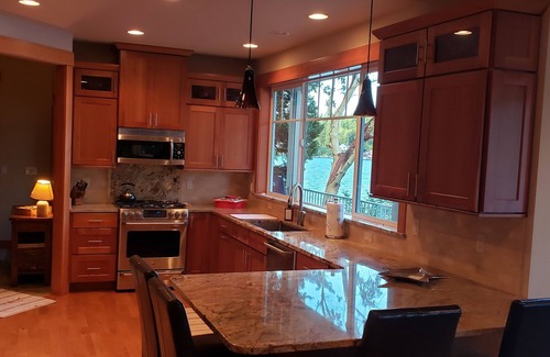 Olympia House | Homebase to Explore the Northwest or Staycation!