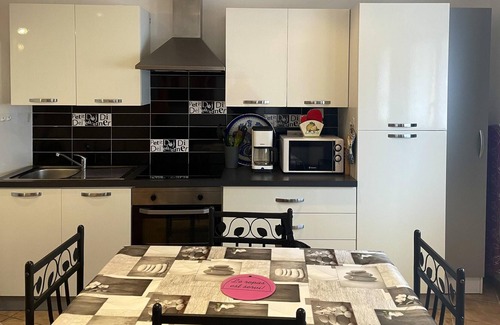 Prats-de-Mollo-la-Preste Apartment | Homerez - Nice appartement for 3 ppl. with terrace at Prats-de-Mollo-la-Preste