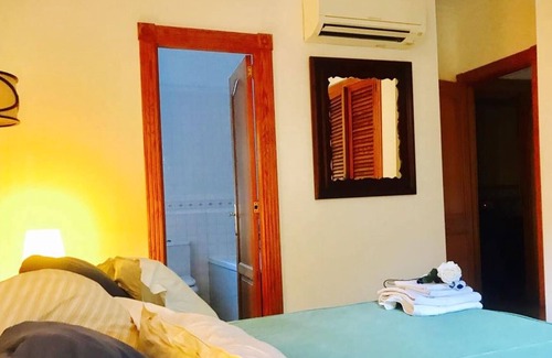 Urbanitzacio Gotmar Villa | Homerez - Amazing villa 500 m away from the beach with swimming-pool and jacuzzi