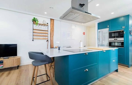 Bilbao Old Town Apartment | Homerez - Apt. Bilbao Internet