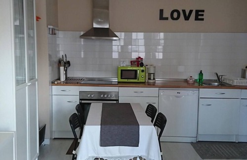 La Coruna Apartment | Homerez - Apt in La Coruña with garden