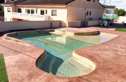 Chiva Villa | Homerez - Charming Villa in Godelleta with Private Pool