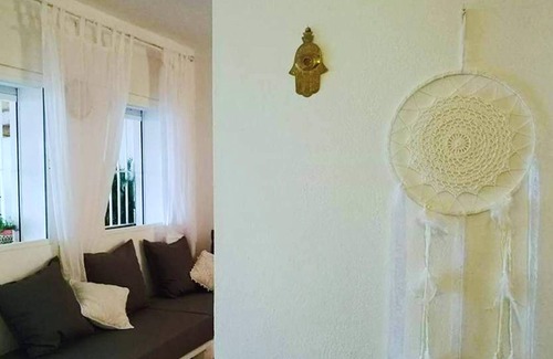 Bolonia House | Homerez - House 2 km away from the beach for 3 ppl. with garden at El Chaparral