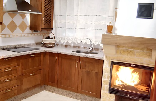 Yegen House | Homerez - Idyllic House in Yegen with Mountain View