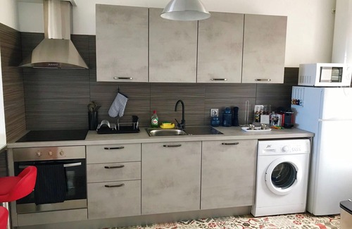 Imaculado Coracao de Maria Apartment | Homerez - Modern apartment in Funchal with sea view 70 m²