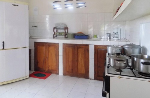 Mahajanga Apartment | Homerez - Spacious Apartment in Majunga, Terrace