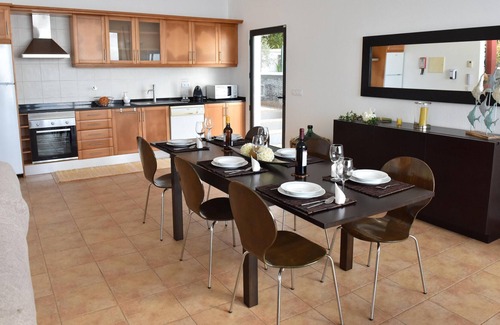 Faja da Ovelha Villa | Homerez - Spacious villa 4 km away from the beach for 6 ppl. with swimming-pool