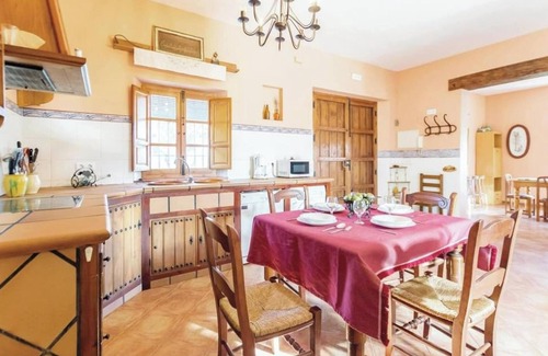 Antequera Villa | Homerez - Spacious Villa in Antequera with Private Pool
