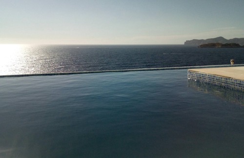 El Toro Villa | Homerez - Villa for 6 ppl. with swimming-pool, jacuzzi and sea view at El Toro