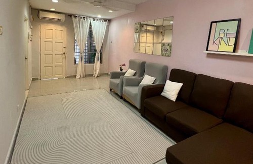 Kuala Terengganu House | Homestay Terengganu - Stadium, Drawbridge, UMT, Dataran Shahbandar