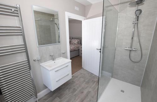 Hillsborough House | Homestead Hillsborough Guest Rooms