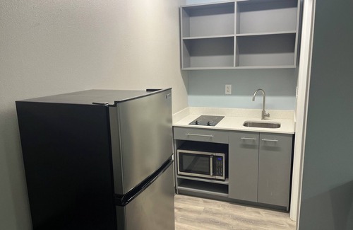 Athens Hotel | HomeTowne Studios by Red Roof Athens, TN