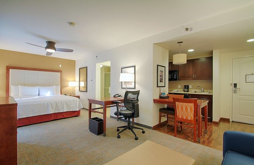 Las Vegas Hotel | Homewood Suites by Hilton Las Vegas Airport