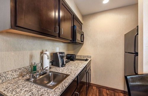 Oxnard Hotel | Homewood Suites by Hilton Oxnard/Camarillo