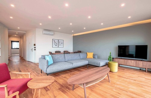 Bakırkoy Apartment | Homie Suites | Bakırköy | Panoramic Sea View #BA4