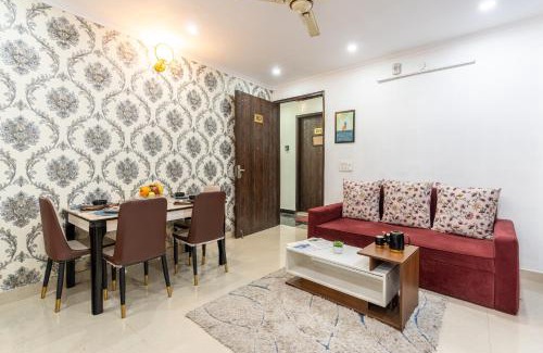 Delhi Apartment | Homlee-Vintage 2BHK-Fort View-Bharat Mandapam-NDLS