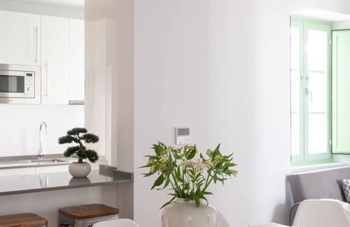 San Lorenzo Apartment | Hommmyhome Teodosio