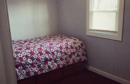 Prosperity House | Honey Hole - great sunsets. Quiet enjoy.