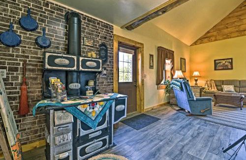 Nappanee House | Honey House Cabin - A Quiet Countryside Retreat!