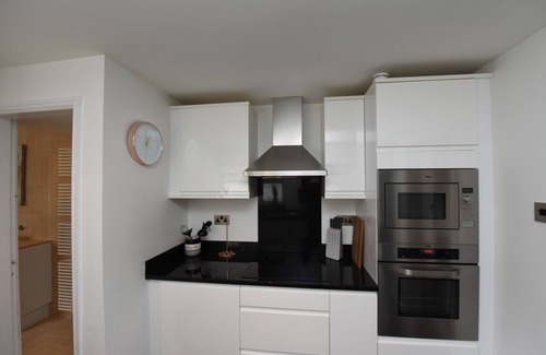 Chester House | Honeysuckle House