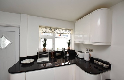 Chester House | Honeysuckle House