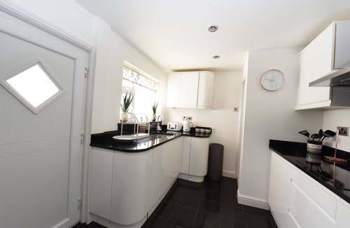 Chester House | Honeysuckle House