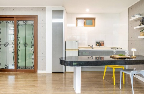 Hongcheon House | Hongcheon Noilgangmaeul Pet Pension