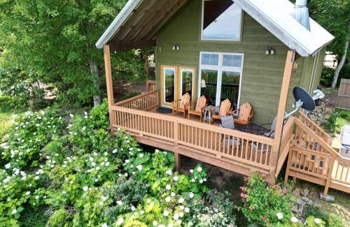 Bryant House | Hoot Owl with a private hot tub