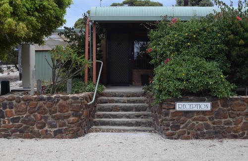 Hopetoun Hotel | Hopetoun Motel & Chalet Village