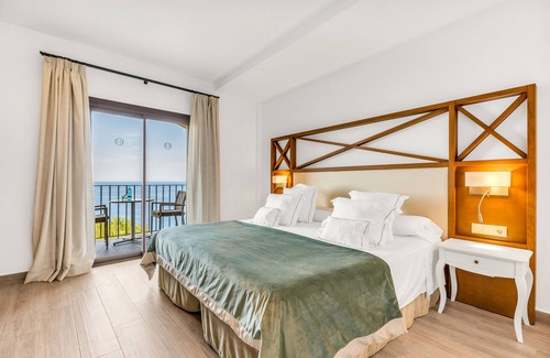 Llucalcari Hotel | Hoposa Costa D'Or - Adults Only