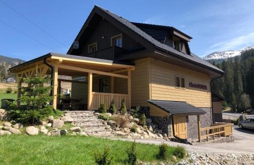 Demanovska Dolina Ski Chalet | Horalka