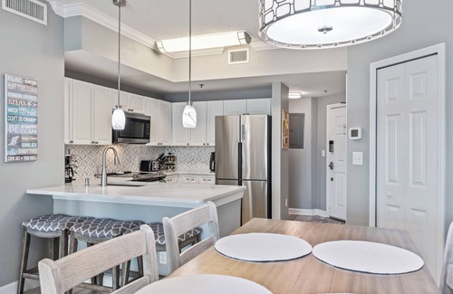 Myrtle Beach Apartment | Horizon at 77th Condo ~ sleeps 8 ~ 2B/2B ~ Steps to Ocean