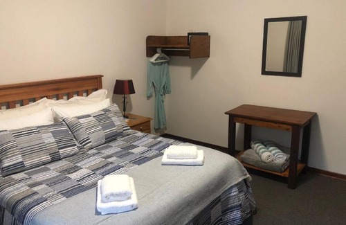 Rooihuiskraal House | Hornbill Helipad 1