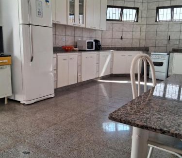 Santa Monica House | Hospedagem Vilma