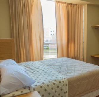 Coronel Gregorio Albarracin Lanchipa Hotel | Hospedaje Andina H&M