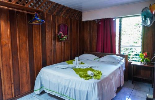 Quesada Hotel | Hospedaje Angeluz