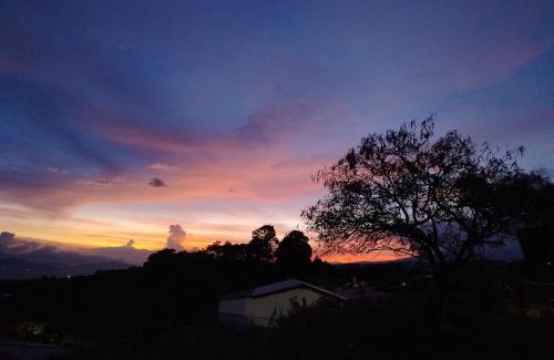 San Isidro de Grecia Apartment | Hospedaje con relajante Vista