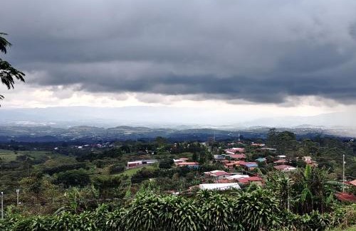 San Isidro de Grecia Apartment | Hospedaje con relajante Vista