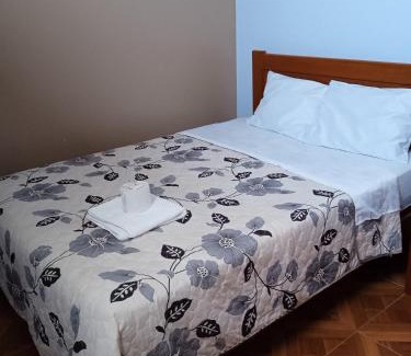 Nuevo Chimbote Hotel | Hospedaje Feliz