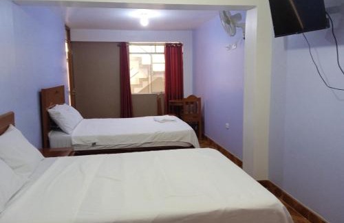 Nuevo Chimbote Hotel | Hospedaje Feliz
