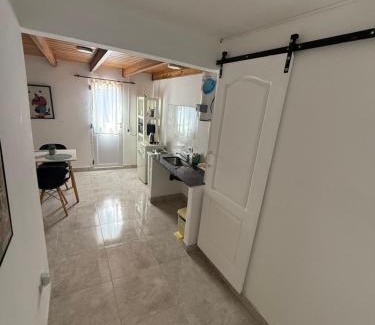 La Union Apartment | Hospedaje L H primero B Ezeiza a 15 min del aeropuerto