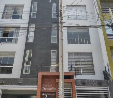 Victor Larco Herrera Apartment | Hospedaje Libertador San Martín - Dpto. entero # 1