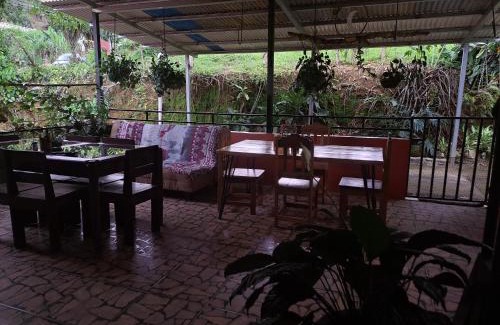 Pejibaye Bed & Breakfast | Hospedaje Luis & Ana